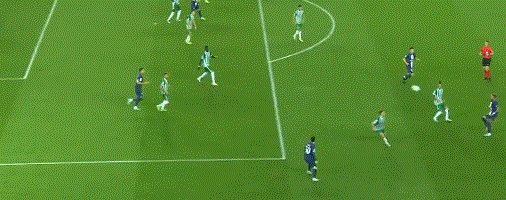 1666733665553012672.gif 动画 (4432).gif